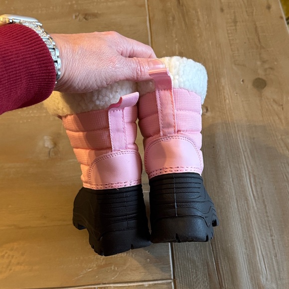 Girl Toddler Snow Winter Boots Waterproof - Pink - Size 7 - Excellent Condition - Picture 13 of 14